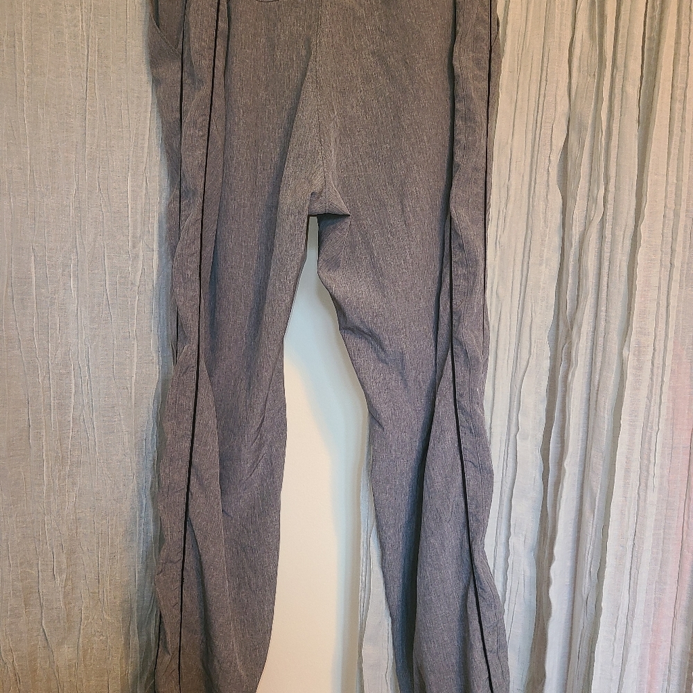 Active pant - Picture 3 of 5